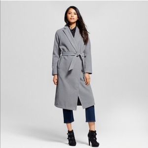 Whowhatwear || gray trench coat